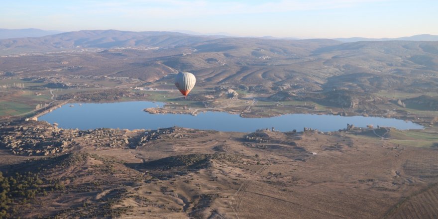 Frig Vadisi’nde sahurdan sonra balon keyfi