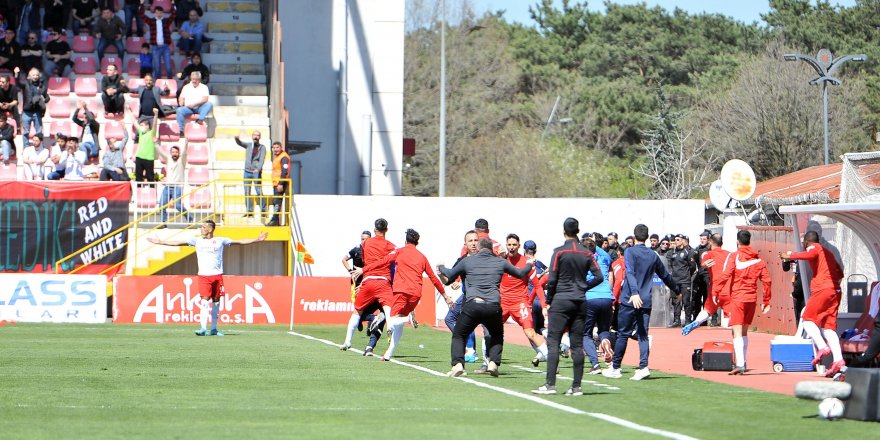 Ümraniyespor: 2 - MKE Ankaragücü: 2