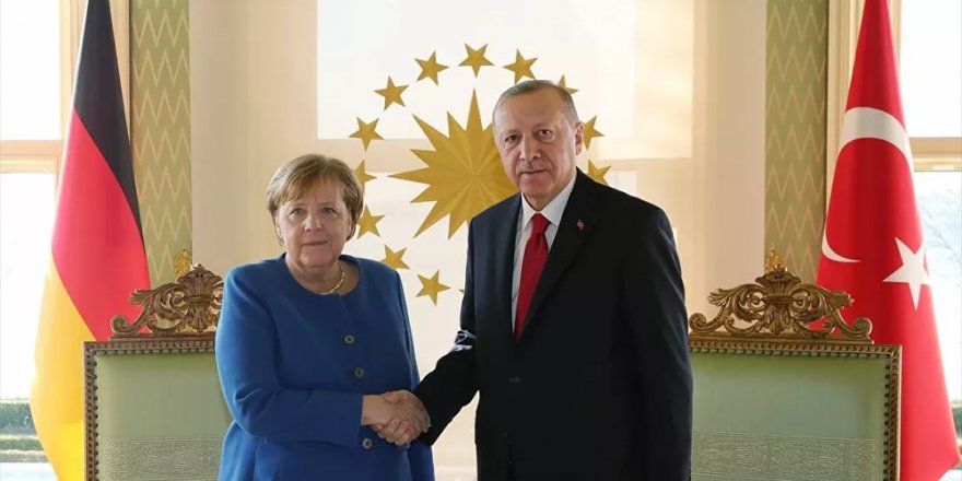 Almanya: Merkel, AB ile Türkiye arasındaki kapsamlı ve yapıcı ilişkilerin önemini teyit etti