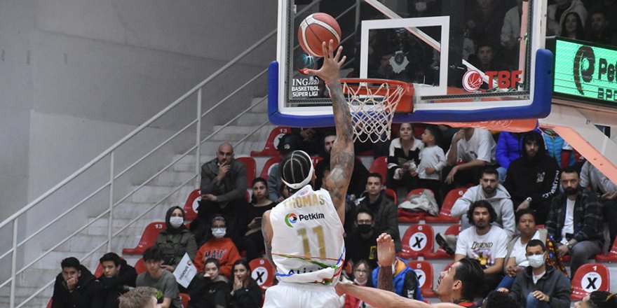 Aliağa Petkimspor: 81 - Semt 77 Yalovaspor: 80