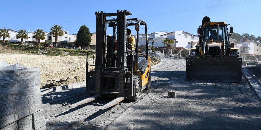 Kuşadası’nda 28 yıllık yol sorunu çözülüyor