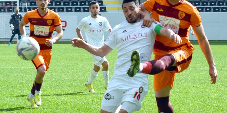 Çorumspor FK: 2 - Niğde Anadolu FK: 5