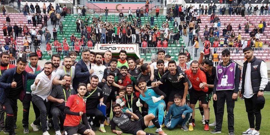 Diyarbekirspor’da ligde kalma sevinci