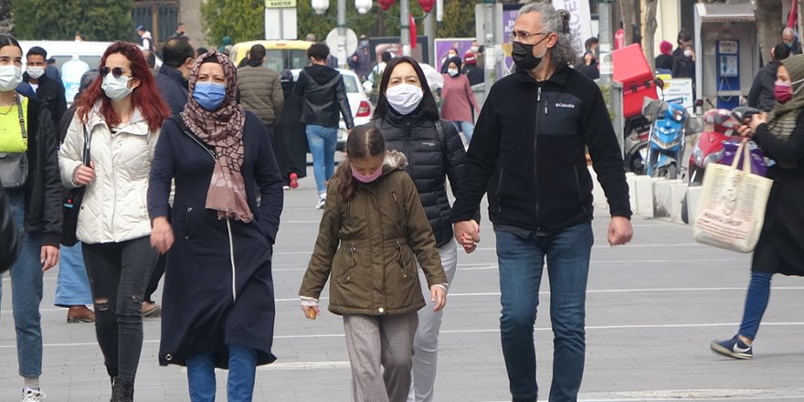 Uşak mavi oldu, hafta sonu kısıtlaması kalktı