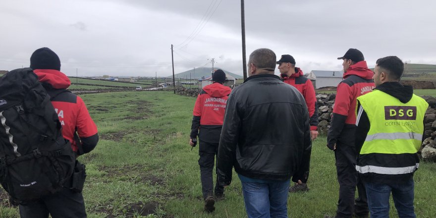 Hayvan otlatmadan dönerken kaybolan 12 yaşındaki Tarık'ı arama çalışmaları sürüyor