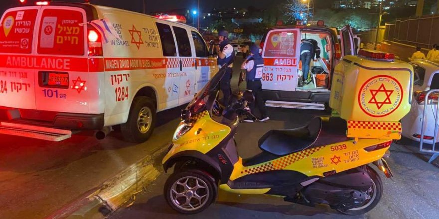 İsrail’de iki saldırgan silah ve baltayla yoldan geçenlere saldırdı: 3 ölü, 4 yaralı