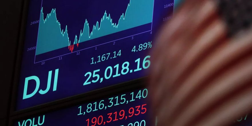 New York borsası sert düşüşle kapandı: Dow Jones endeksi 2020'den bu yana en büyük kaybını yaşadı