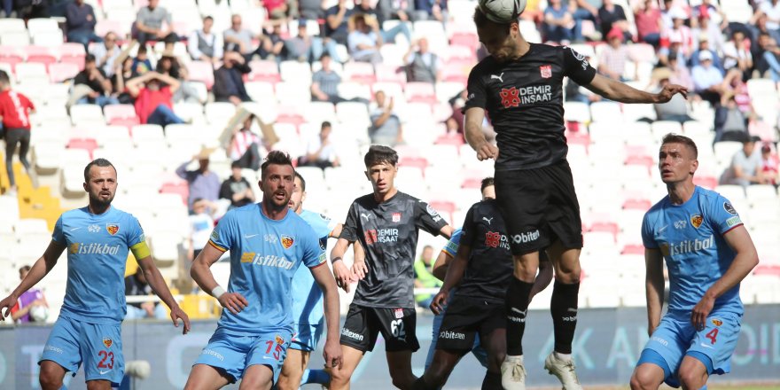 DG Sivasspor: 2 - Y. Kayserispor: 1