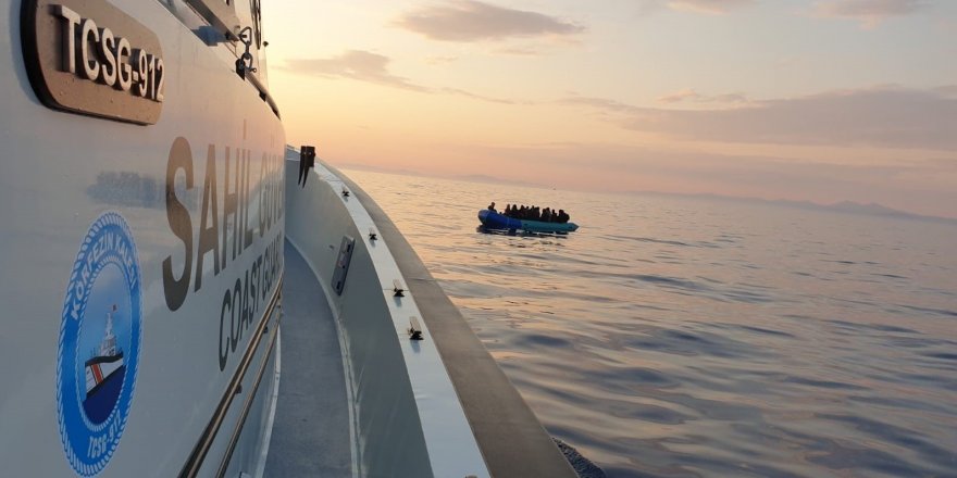 Ege sularında göçmen hareketliliği sürüyor: 297 kişi yakalandı