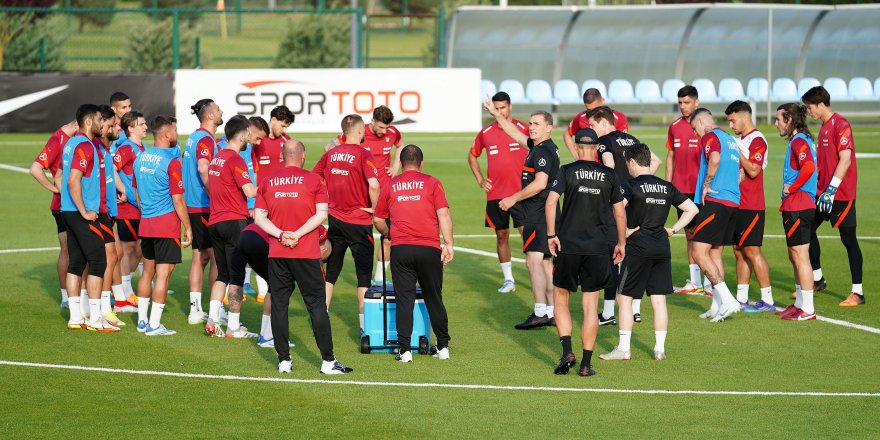 A Milli Futbol Takımı, Faroe Adaları maçı hazırlıklarını sürdürdü