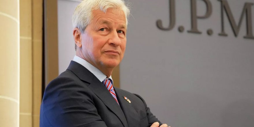 JPMorgan CEO’sundan yatırımcılara uyarı: Kasırgaya hazırlanın