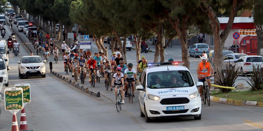 Kuşadası'nda daha temiz bir dünya için pedal bastılar