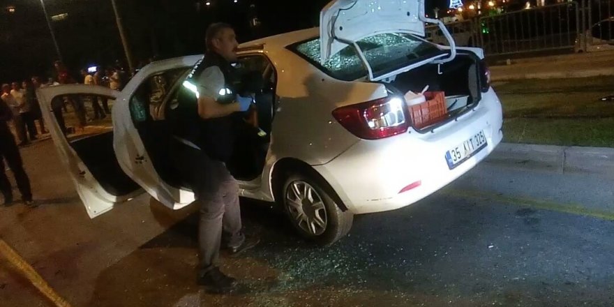 İzmir’de seyir halindeki otomobile silahlı saldırı: 1 ölü, 1 yaralı
