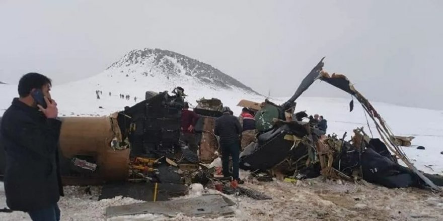 MSB: Bitlis'teki askeri helikopter kazası olumsuz hava şartları ve görüşün kaybedilmesi nedeniyle meydana geldi