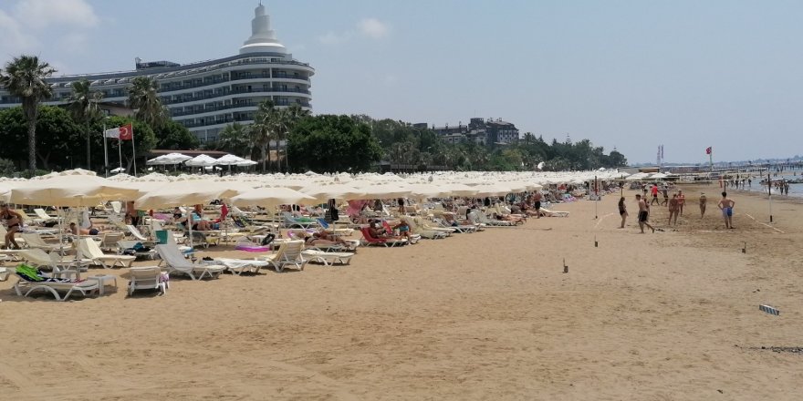 Antalya'da Rus turist boğularak yaşamını yitirdi