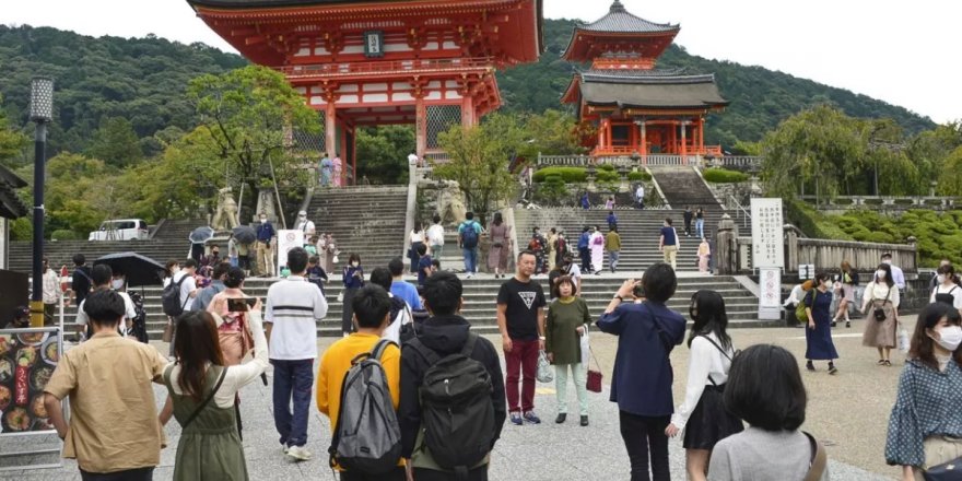 Japonya sınırlarını turistlere yeniden açtı