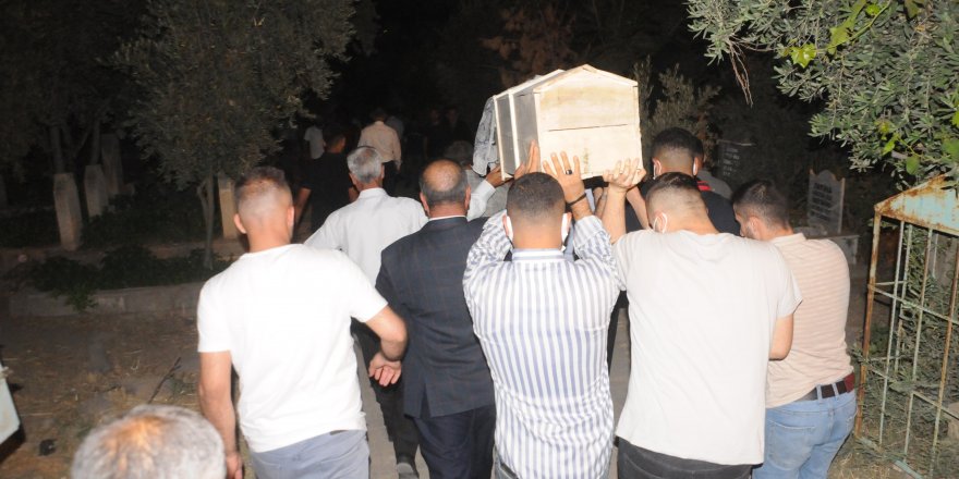 Mevsimlik işçi olarak Bursa'ya giden 15 yaşındaki kızın cenazesi Cizre'ye döndü