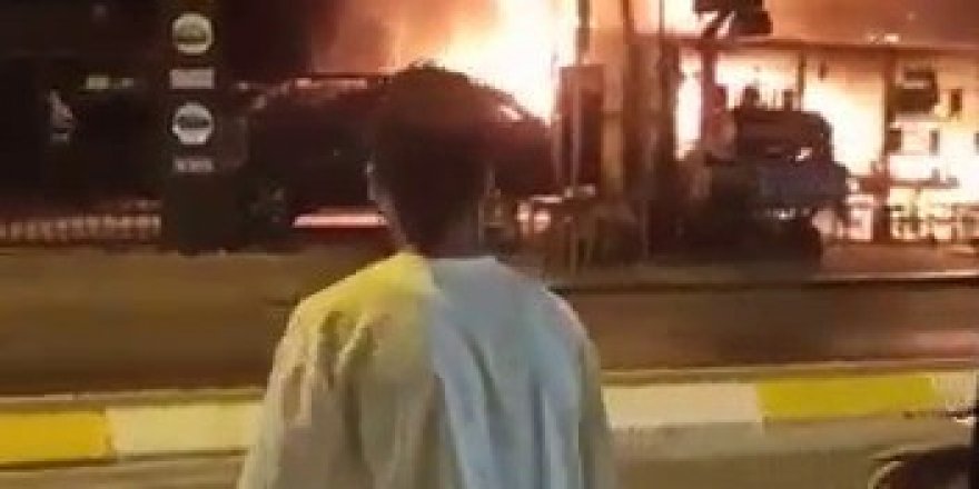 Sultanbeyli’de restoranda patlama, patlayan restoran alev alev yandı