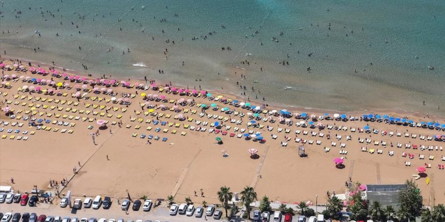 Antalya'ya haziranda 1.8 milyon turist geldi