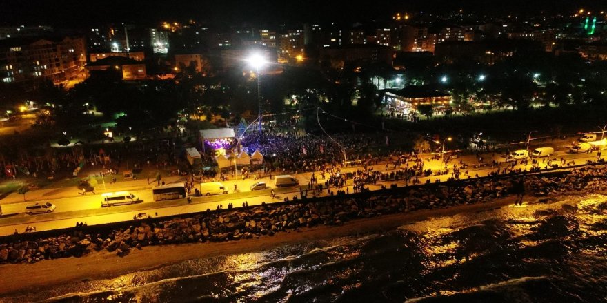 45 bin kişinin katılım sağladığı "Tatvan Doğu Anadolu Fuarı" sona erdi