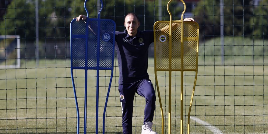 Emre Mor: "Türkiye'de oynamak istediğim tek kulüp Fenerbahçe'ydi"