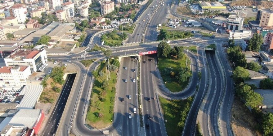 İstanbul'da Kurban Bayramı'nın ilk gününde yollar boş kaldı