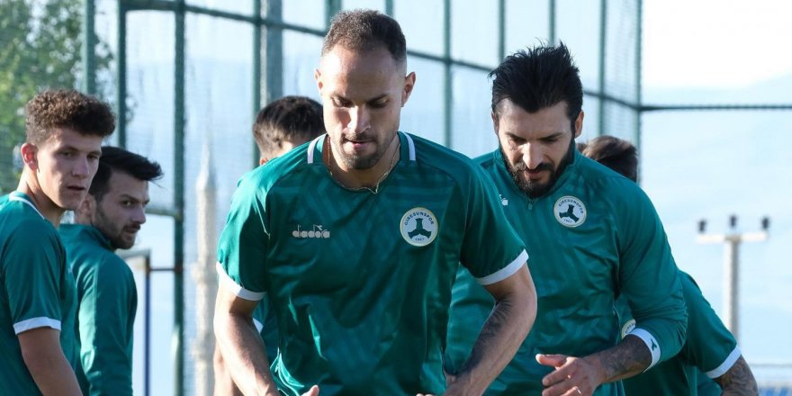 Giresunspor birinci etap Erzurum kampını tamamladı