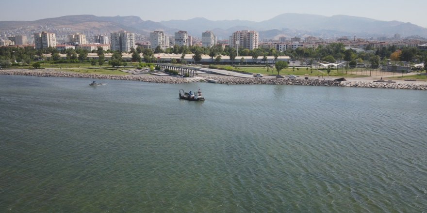 Bostanlı’daki deniz marulu temizliği tamamlandı