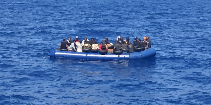 Muğla'da 29 düzensiz göçmen kurtarıldı