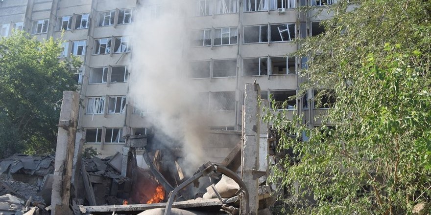 Rusya, Mikolayiv'deki iki üniversite binasını vurdu