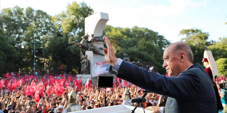 Cumhurbaşkanı Erdoğan: “Bizim demokrasi ve kalkınma devrimimizin en büyük şahidi İstanbul’dur”