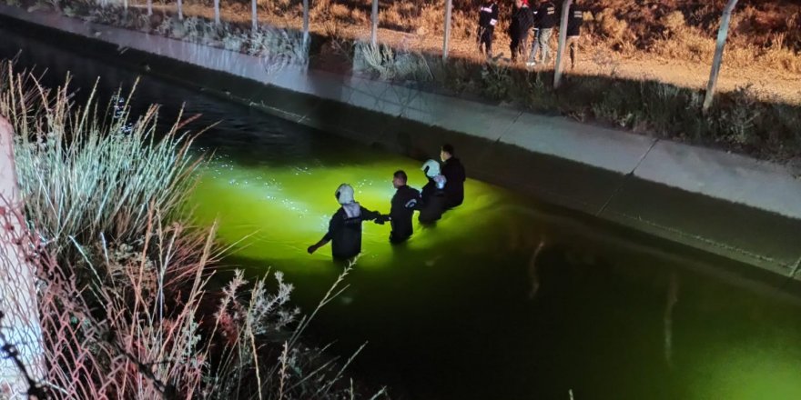 14 saattir kayıp olan Rafet ve Hakkı için arama çalışması sulama kanalında yoğunlaştı