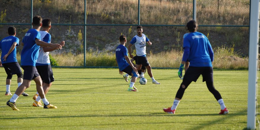 Çaykur Rizespor yeni sezon hazırlıklarını sürdürüyor