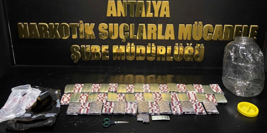 Antalya'da üç ayrı uyuşturucu operasyonu: 6 gözaltı