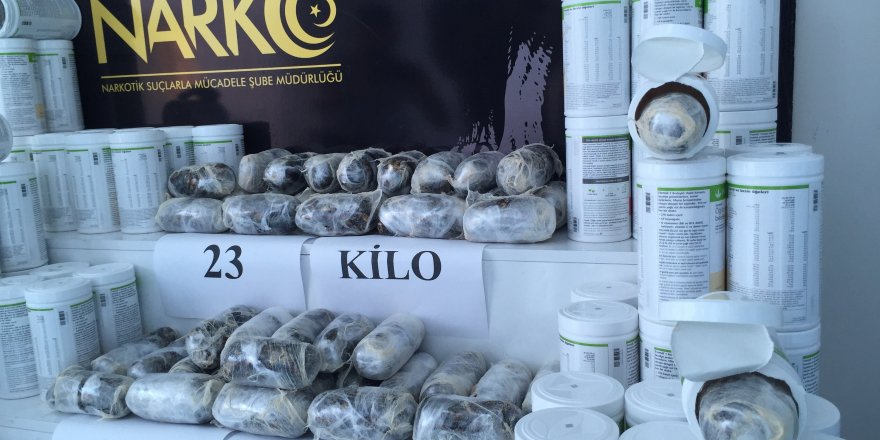 Zayıflama kürü içinde 23 kilo esrar ele geçirildi