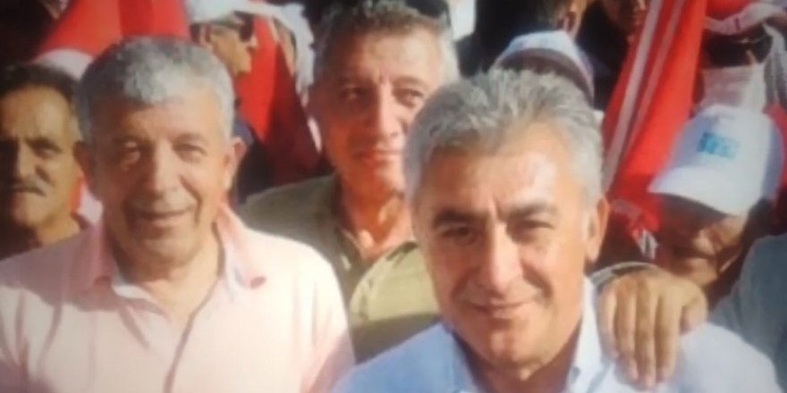 'Duble Mustafalar' Güzelbahçe'yi güzelleştiriyorlar, CHP'nin oyları tavan yapıyor!
