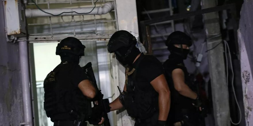 Adana'da IŞİD operasyonu: 10 şüpheli hakkında gözaltı kararı verildi