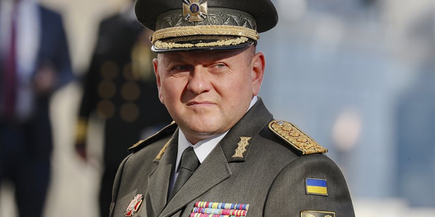 Ukrayna Silahlı Kuvvetleri Başkomutanı Zaluzhnyi: “Savaşta yaklaşık 9 bin Ukrayna askeri öldü”