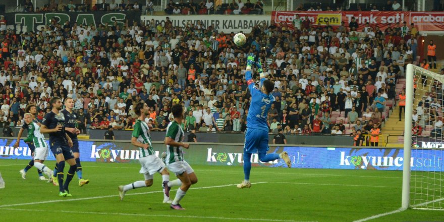 Konyaspor: 1 - Fenerbahçe : 0