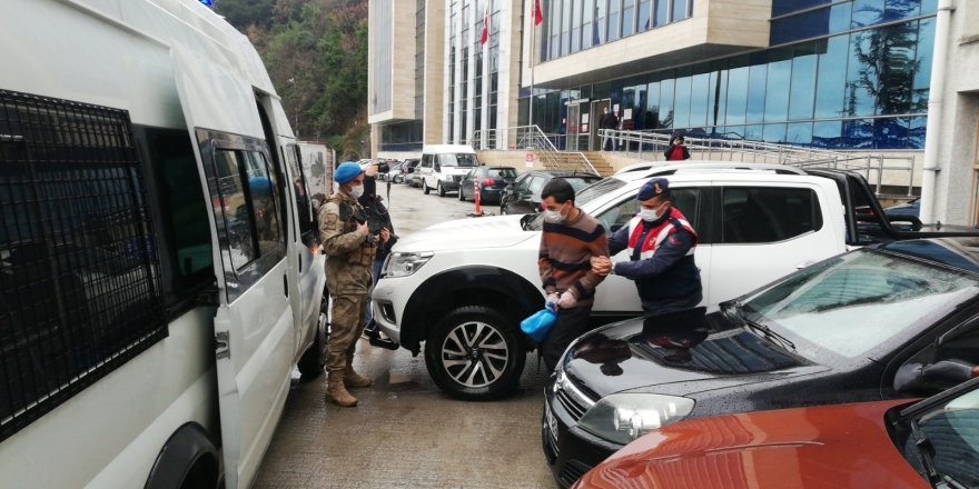 Çin vatandaşı gemi kaptanı 30 yıllık hapis cezasını duyunca mahkeme salonunda bayıldı