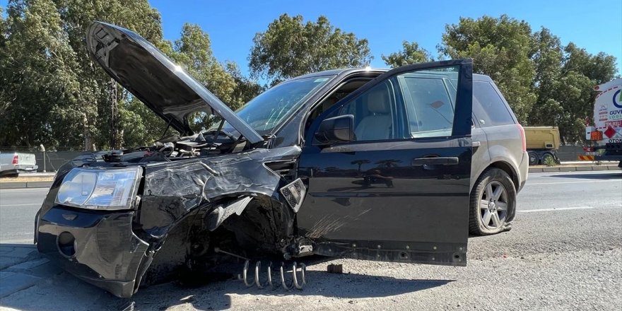 Söke'deki trafik kazasında 2 kişi yaralandı