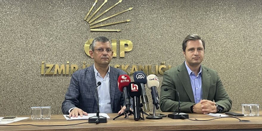 CHP Grup Başkanvekili Özel, İzmir'de gündemi değerlendirdi