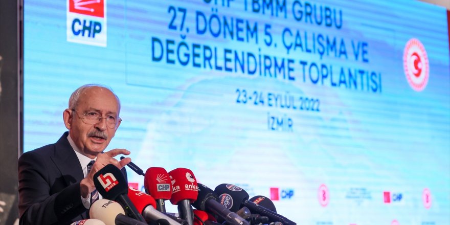 Kılıçdaroğlu, İzmir'de partisinin değerlendirme toplantısında konuştu