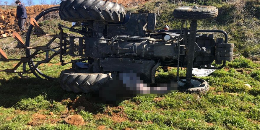 Aydın'da devrilen traktörün sürücüsü öldü, eşi yaralandı