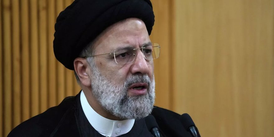 İran Cumhurbaşkanı Reisi: ABD Başkanı diğer ülkelerde kaos ve terörü kışkırtıyor