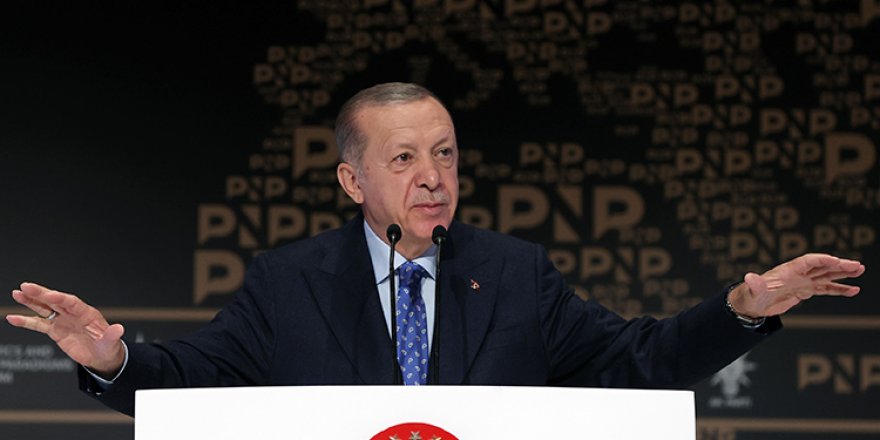 Cumhurbaşkanı Erdoğan: Siyaset, usta bir satranç oyuncusu gibi bugünden yarını planlamak demektir