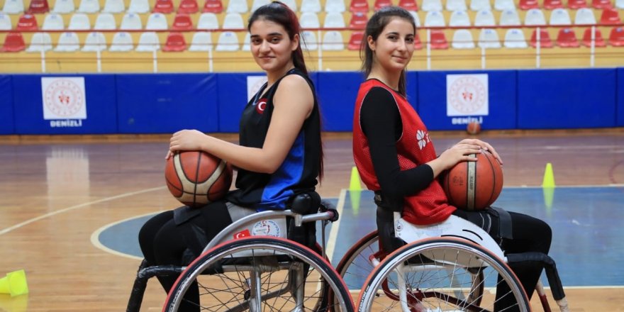 Pamukkale Belediyespor’da iki sporcuya A Milli takımdan davet