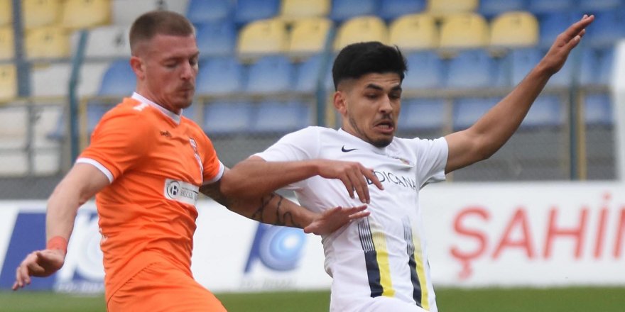 Menemenspor: 0 - Adanaspor: 0