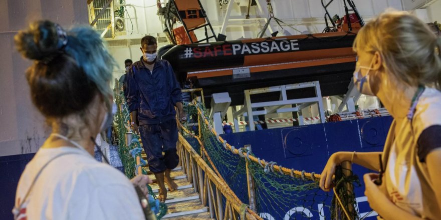 Fransa'dan İtalya'ya 'göçmen gemisi' tepkisi: İnsanlık dışıydı, sonuçları olacak