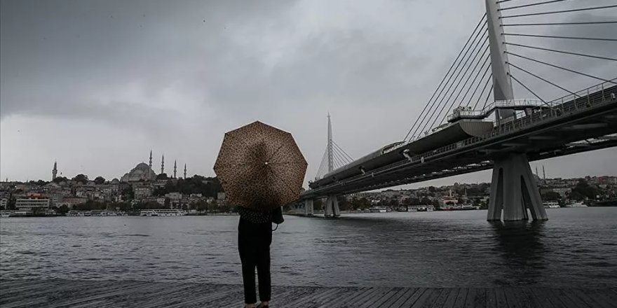 Prof. Dr. Orhan Şen uyardı: Yarın öğle saatlerinden itibaren Türkiye’ye yağışlı hava girecek